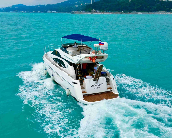 Azimut 52