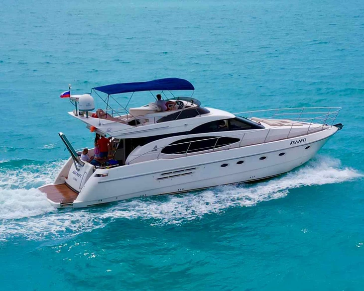 Azimut 52