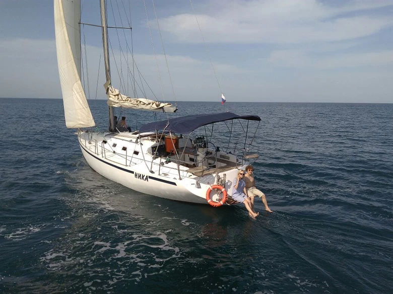 Bavaria 40