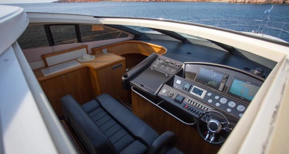 Sunseeker Predator 72