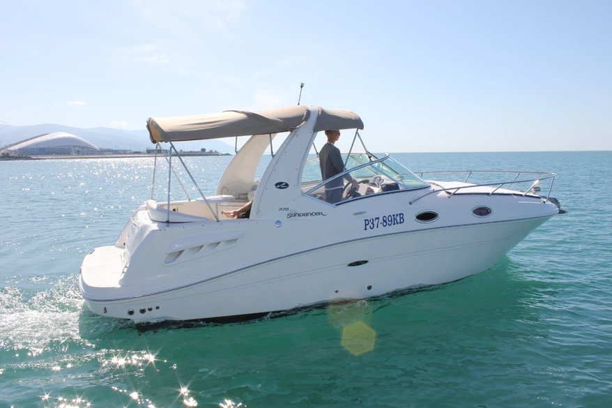 Sea Ray 275 